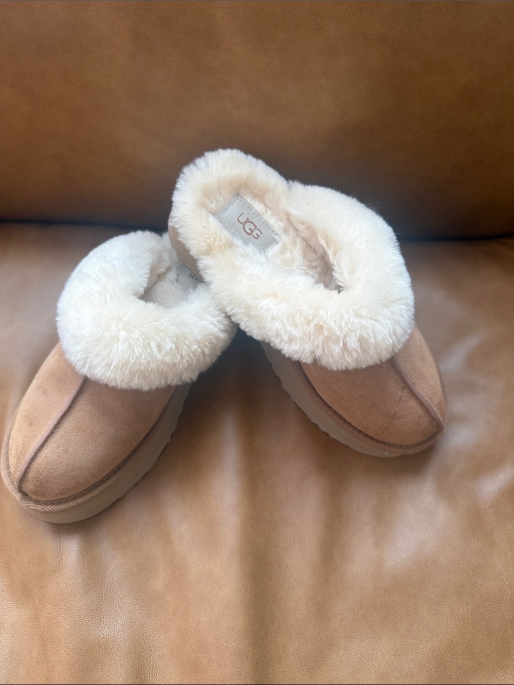 UGG Women's Chestnut/Tan Suede Shearling Clog Slippers